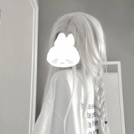 Lola_Malii